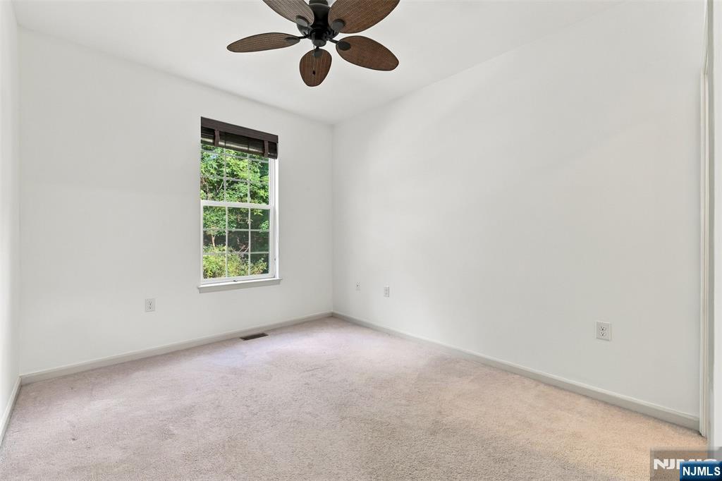 305 Waterview Court Property Photo 15