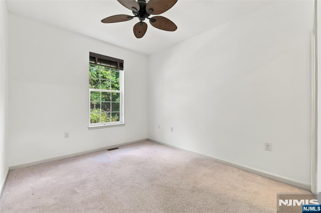 305 Waterview Court Property Photo 15
