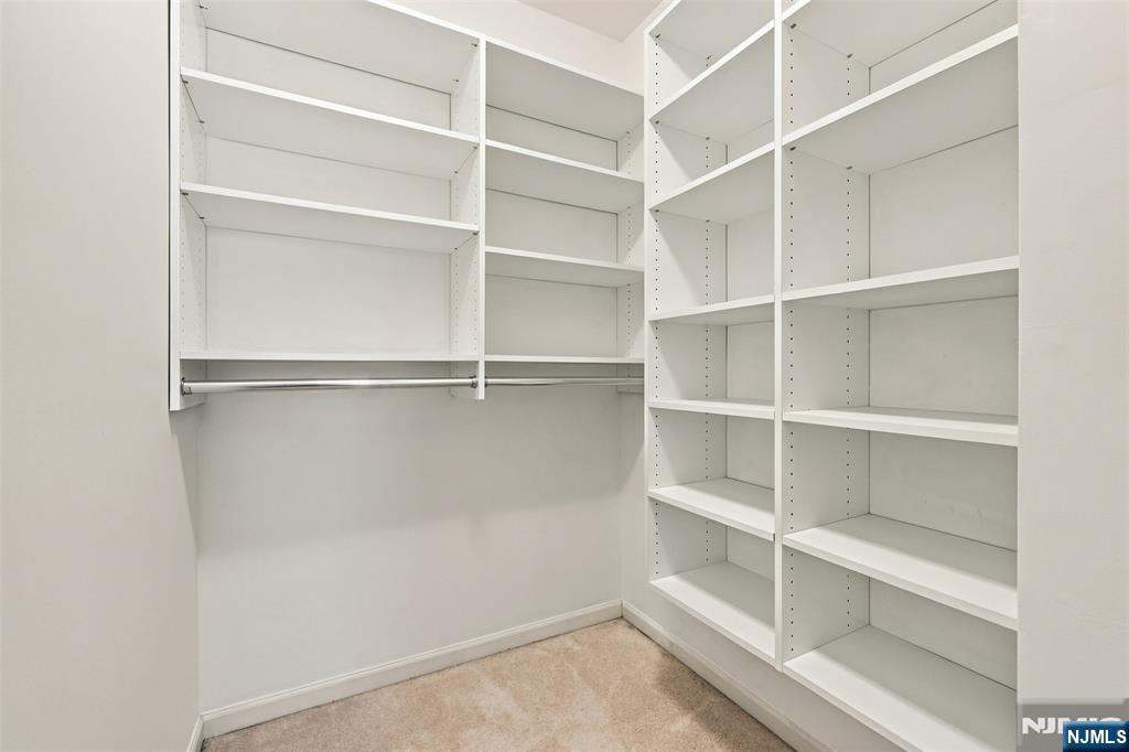305 Waterview Court Property Photo 18