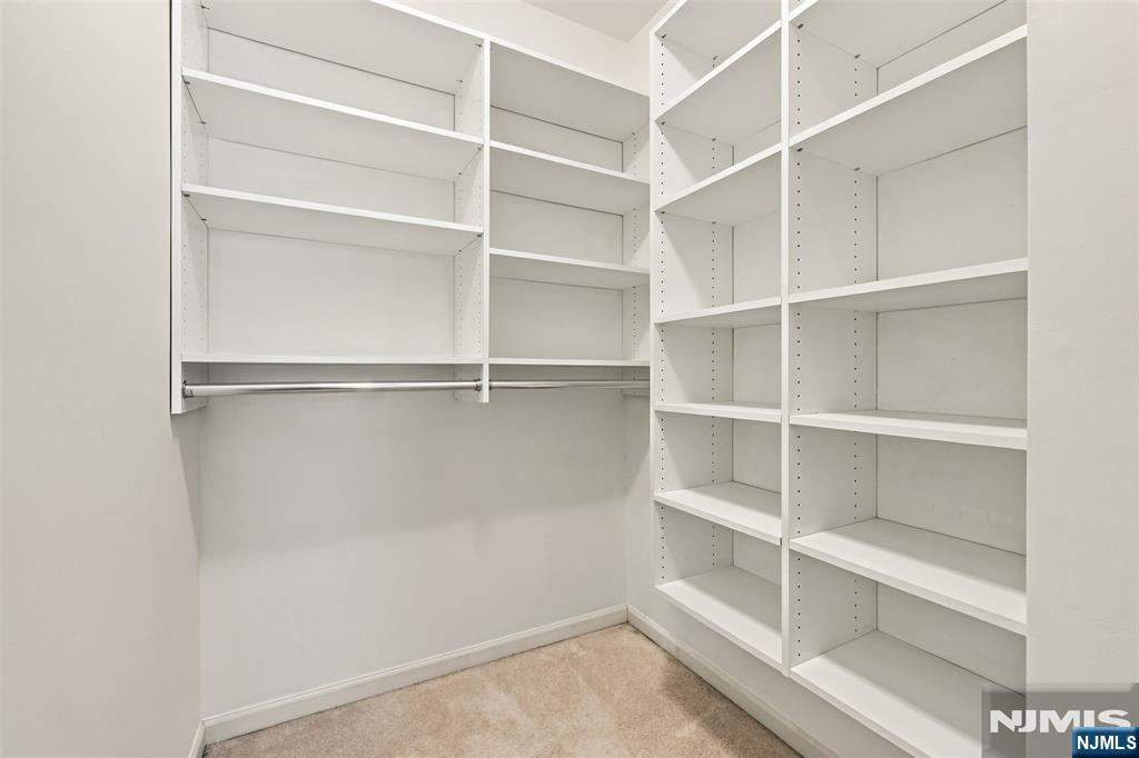 305 Waterview Court Property Photo 18