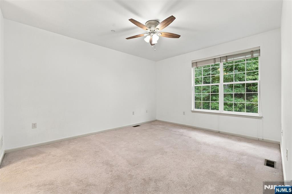 305 Waterview Court Property Photo 19
