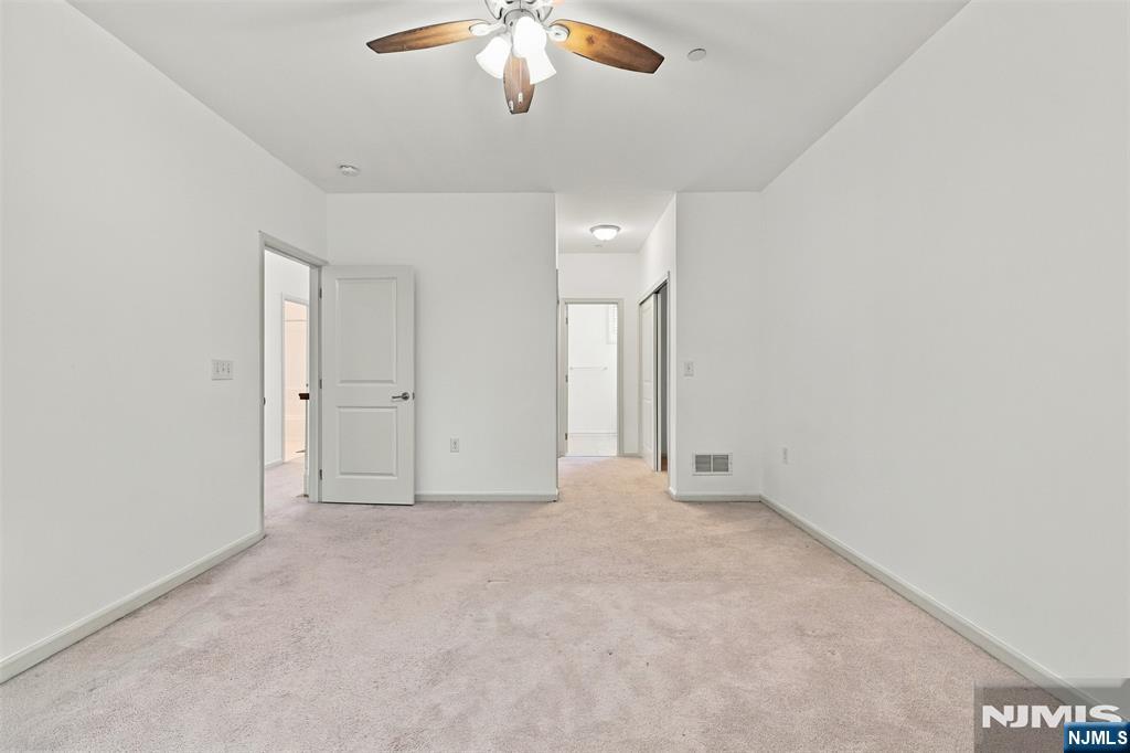 305 Waterview Court Property Photo 20