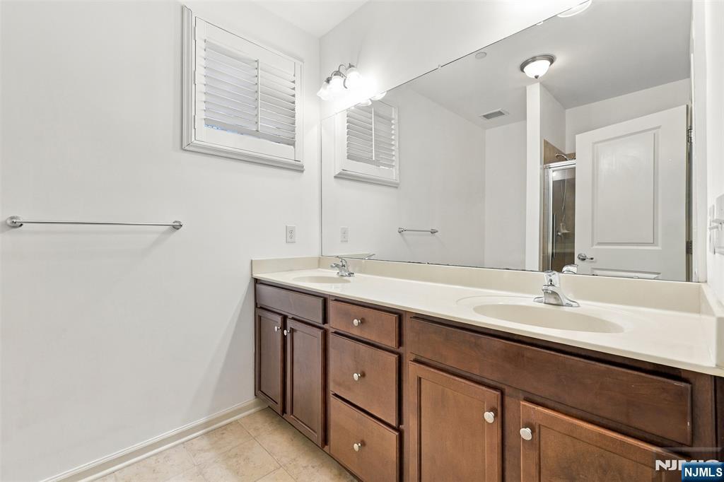 305 Waterview Court Property Photo 22