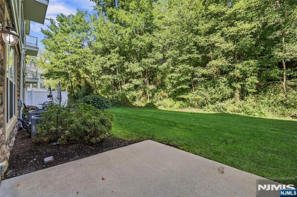 305 Waterview Court Property Photo 27