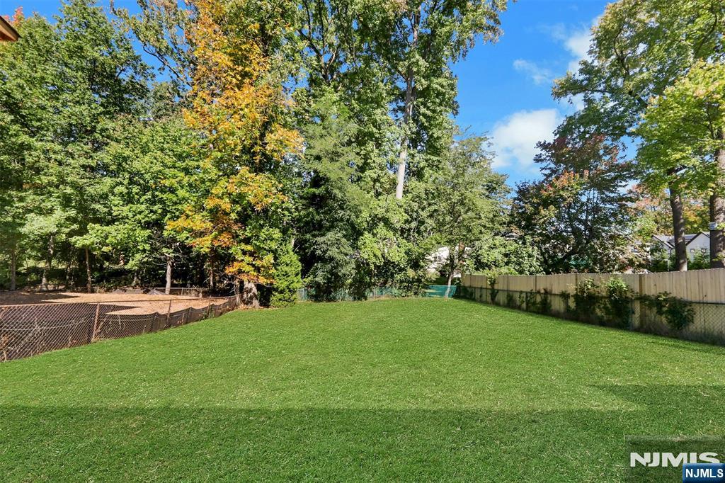 107 Dudley Drive Property Photo 24