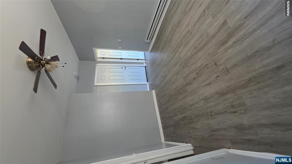 304 Westfield Avenue Property Photo 8