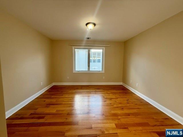 160 Miller Avenue 2 Property Photo 8