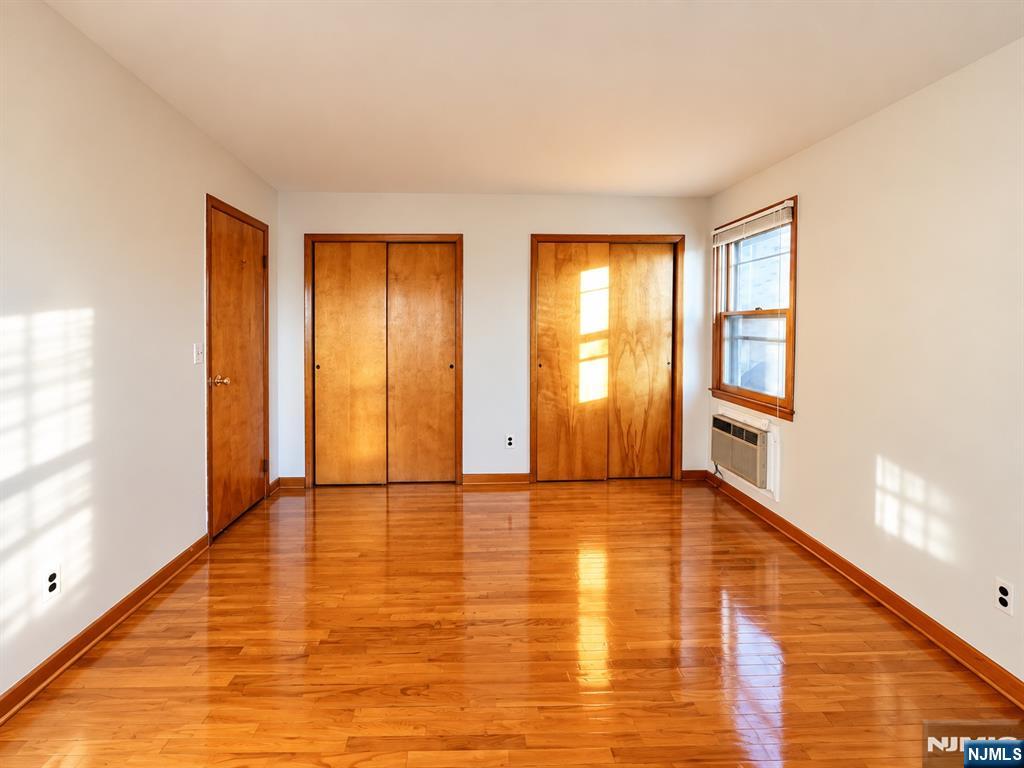 233 8th Street 1 Property Photo 11