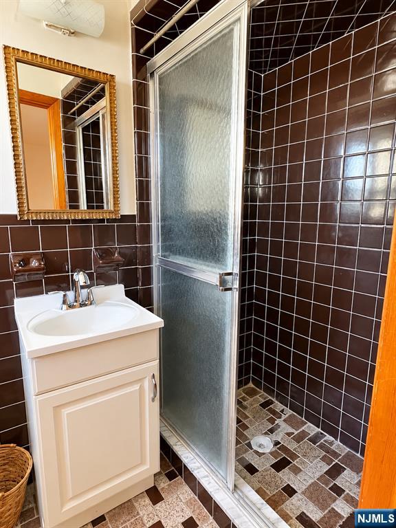 233 8th Street 1 Property Photo 14