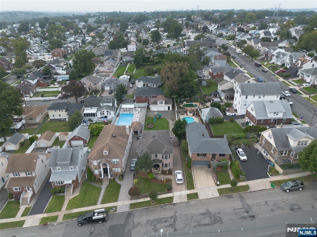 664 Teneyck Avenue Property Photo 21