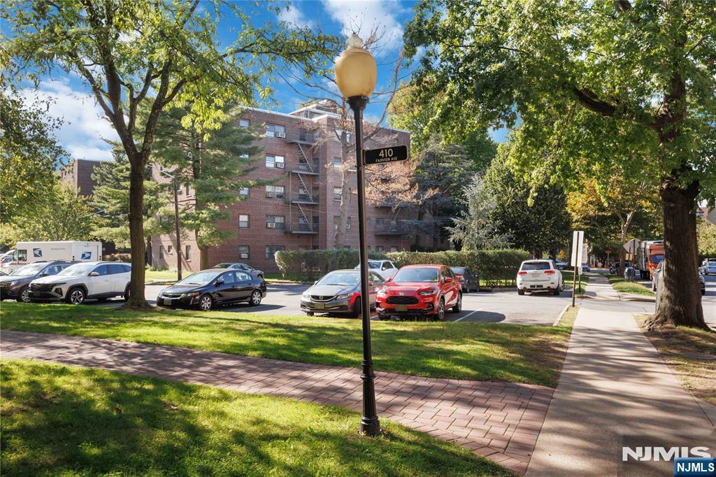 410 Fairview Avenue 4j Property Photo 23