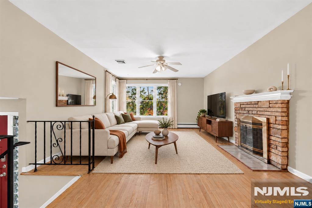 280 Whippany Road Property Photo 2