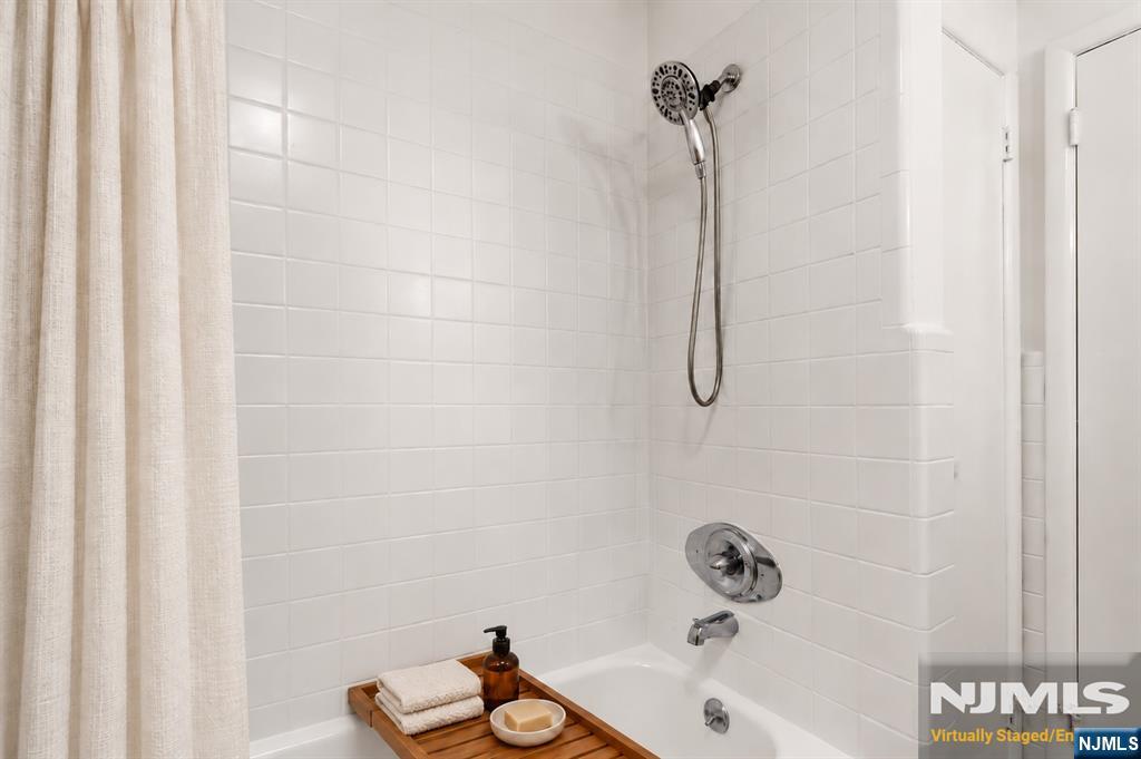 280 Whippany Road Property Photo 20