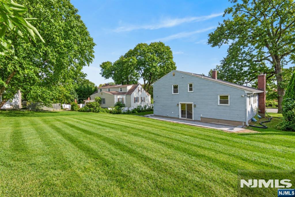 280 Whippany Road Property Photo 29