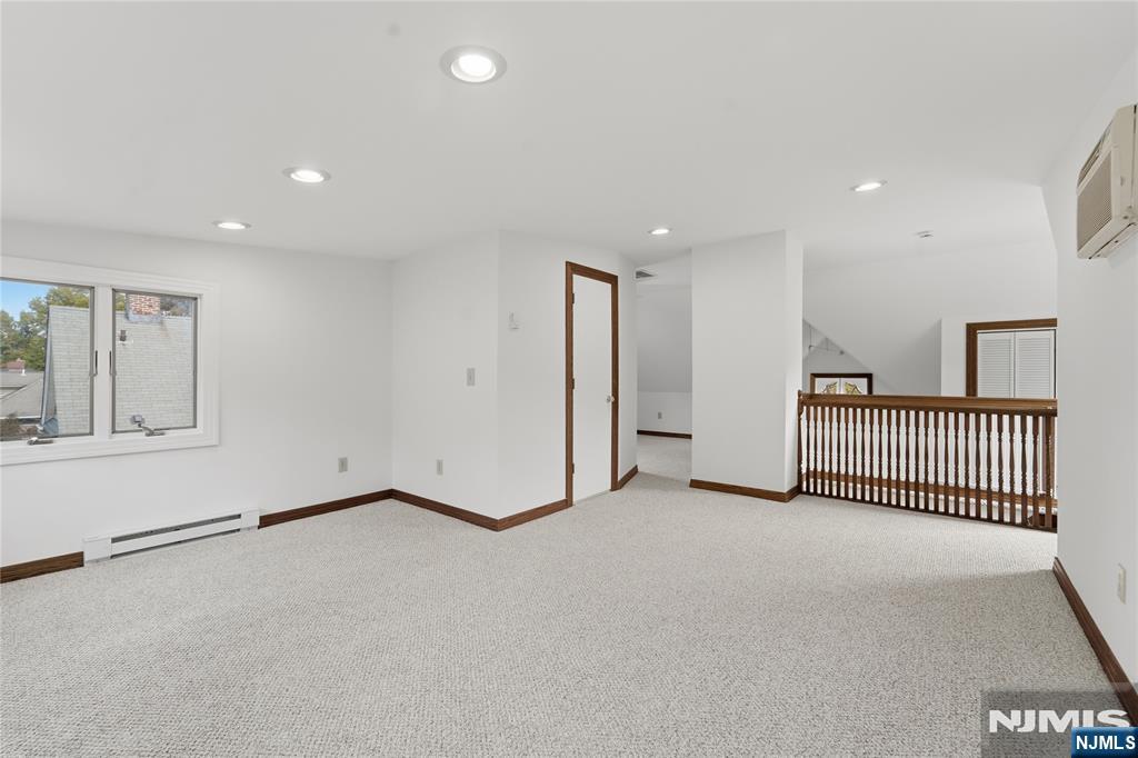 38 Forest Avenue Property Photo 41