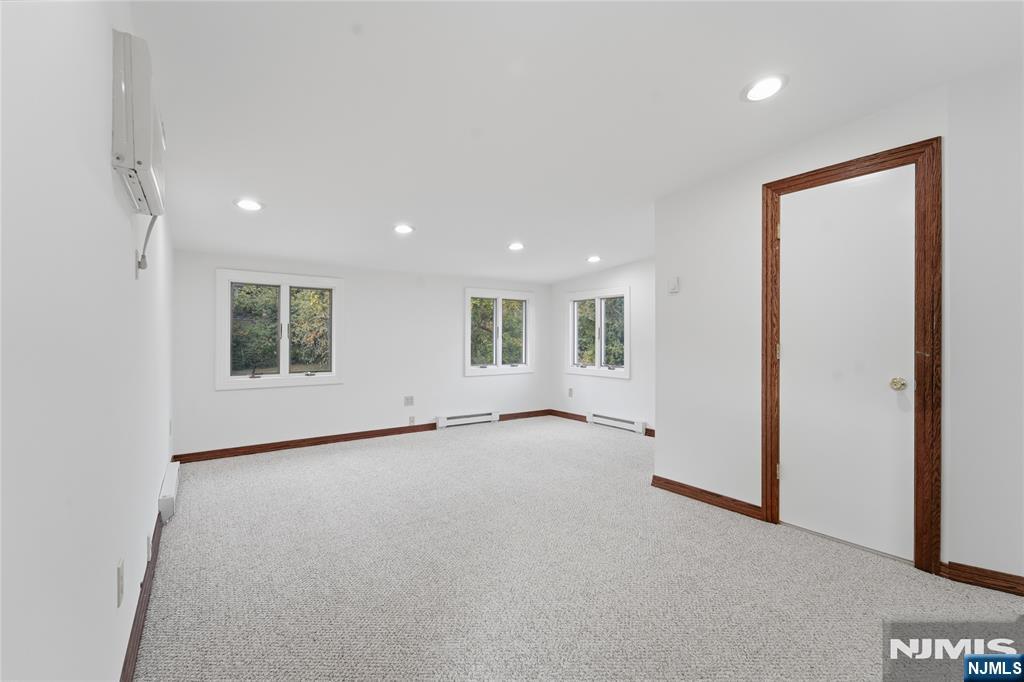 38 Forest Avenue Property Photo 43