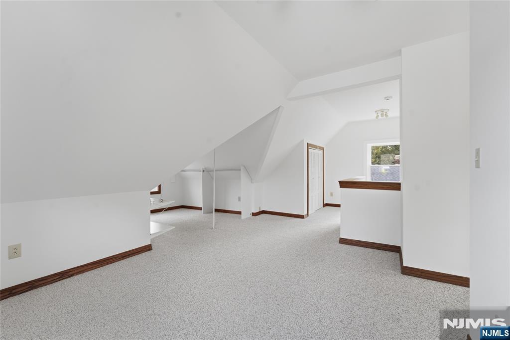 38 Forest Avenue Property Photo 45