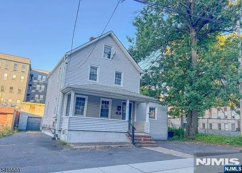 15 4th Street Property Photo 2