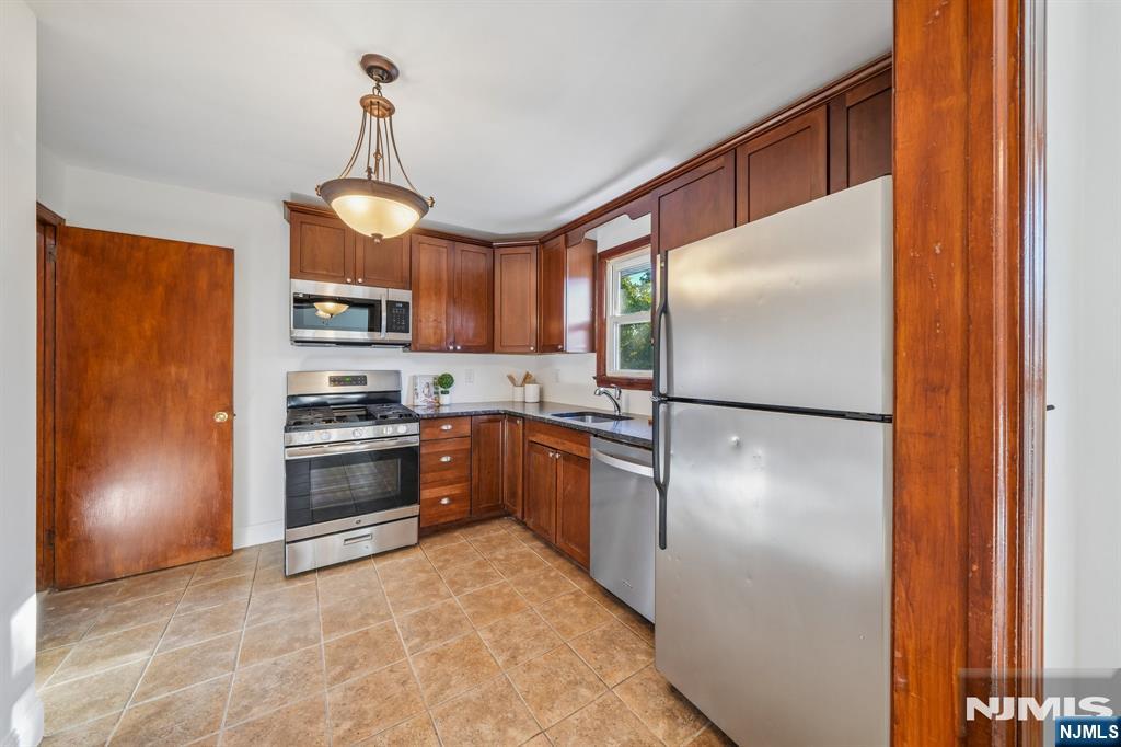696 1st Street Property Photo 14