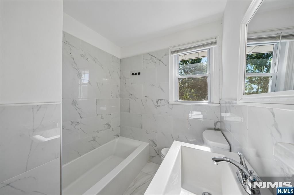 696 1st Street Property Photo 22