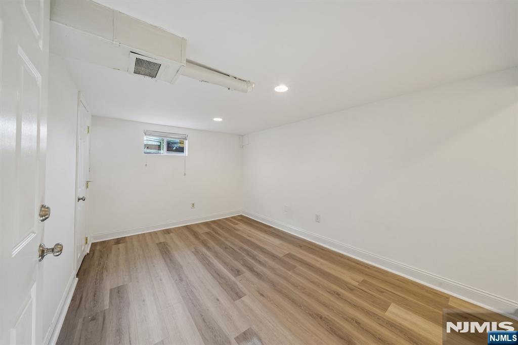 696 1st Street Property Photo 28
