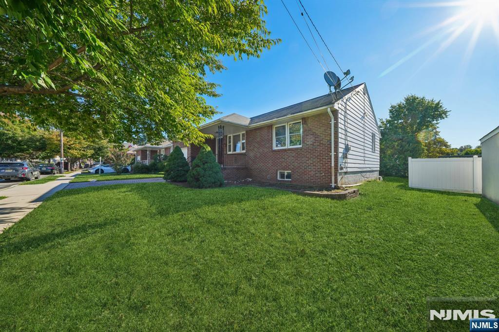 696 1st Street Property Photo 37
