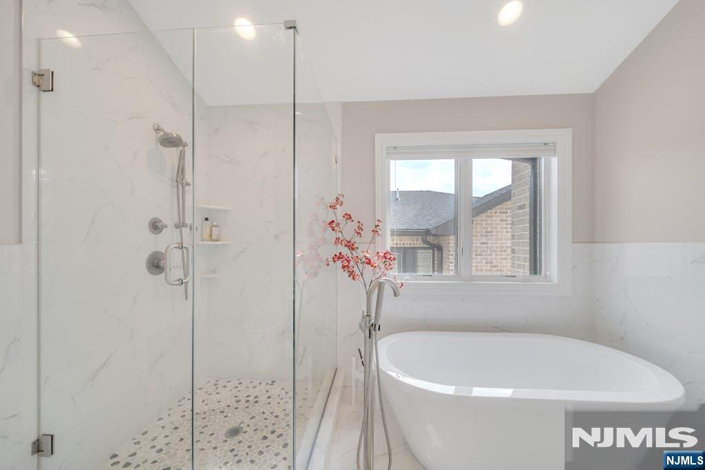 469 9th Street A Property Photo 17
