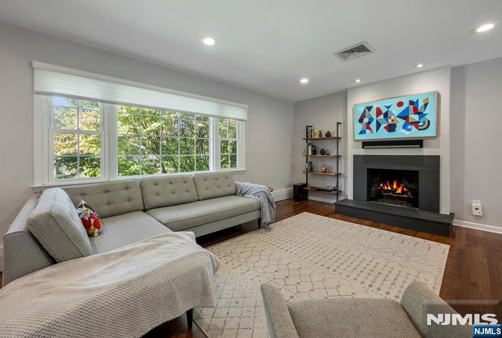 29 Carol Court Property Photo 5