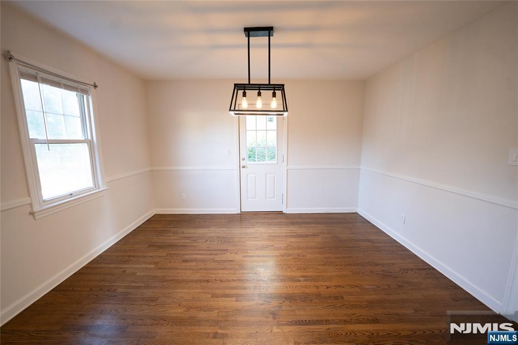 225 Hillside Avenue Property Photo 5