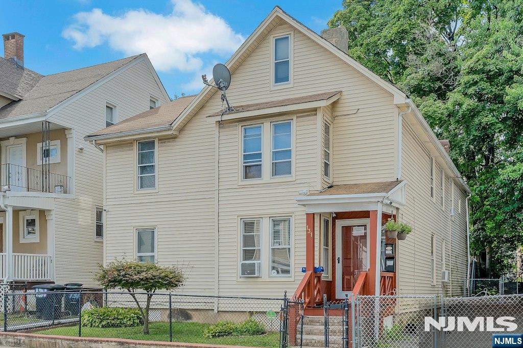 131 Steuben Street Property Photo 13