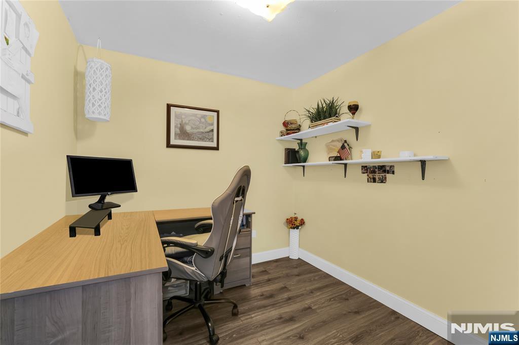 212 Gordon Avenue Property Photo 17