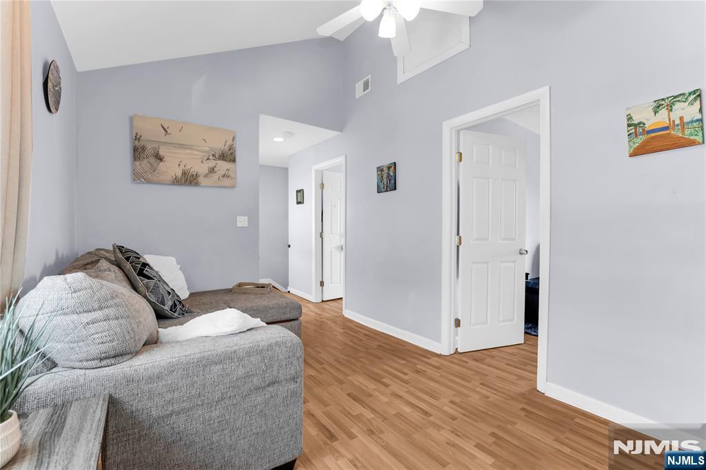 212 Gordon Avenue Property Photo 20