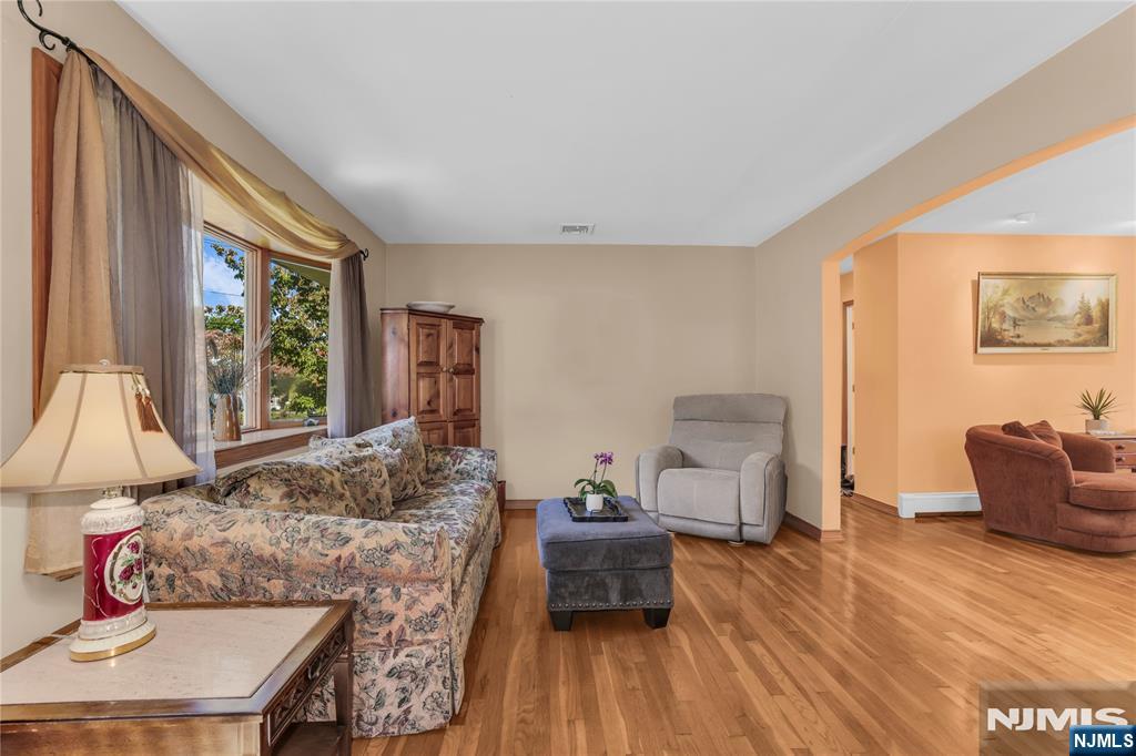 114 Lopez Road Property Photo 3