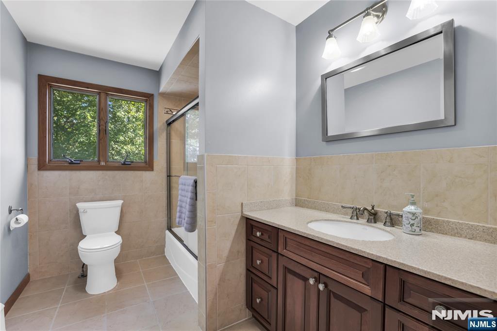 114 Lopez Road Property Photo 24