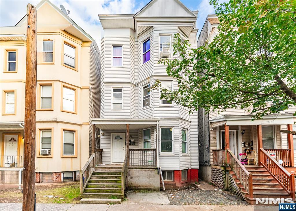 78 S 13th Street Property Photo 1