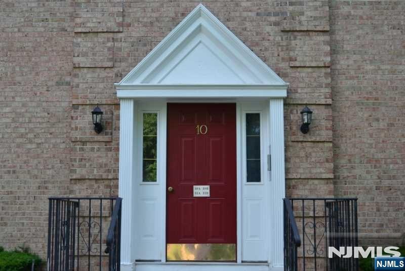 10a S Irving Street 10a Property Photo 2