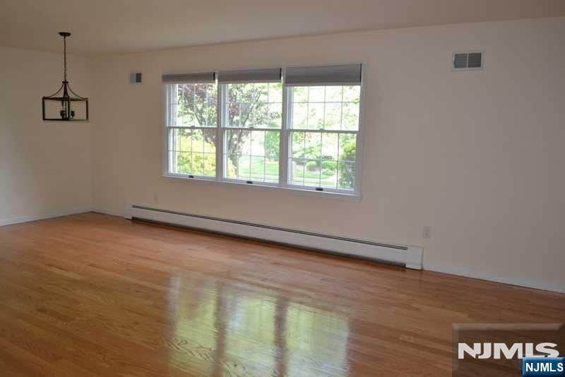 10a S Irving Street 10a Property Photo 4