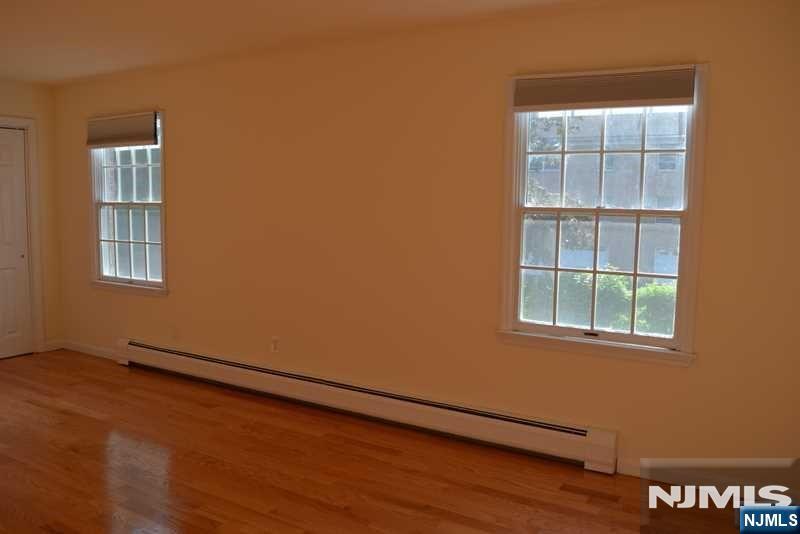 10a S Irving Street 10a Property Photo 8