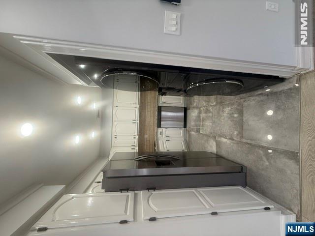 396 Harrison Avenue 101 Property Photo 2