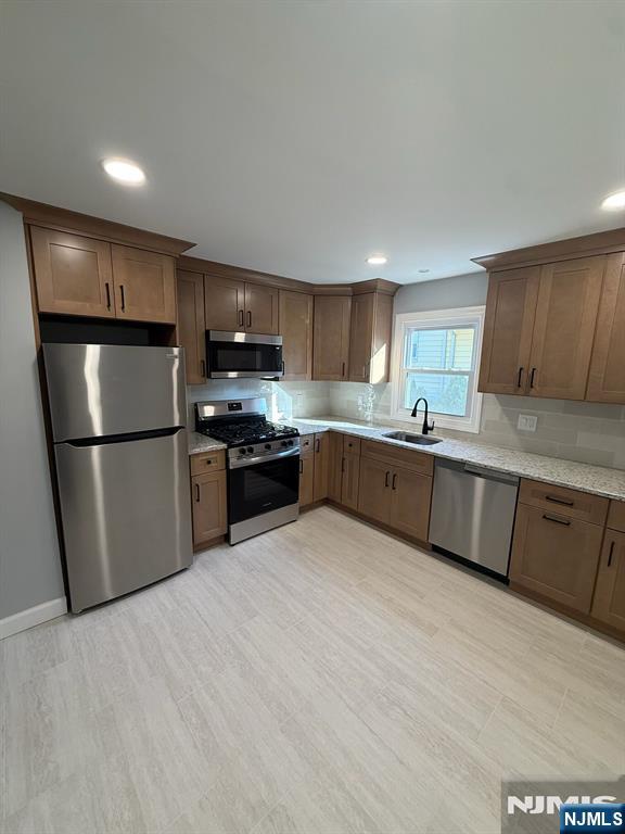 286 Leona Avenue Property Photo 2