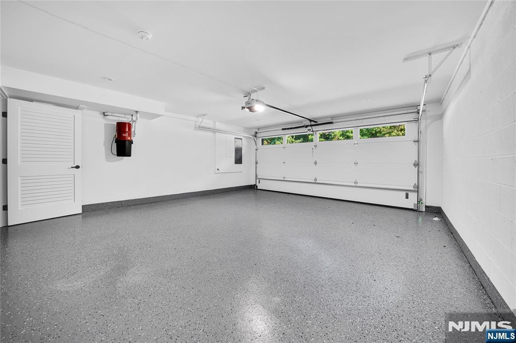 253 5th Street B Property Photo 46