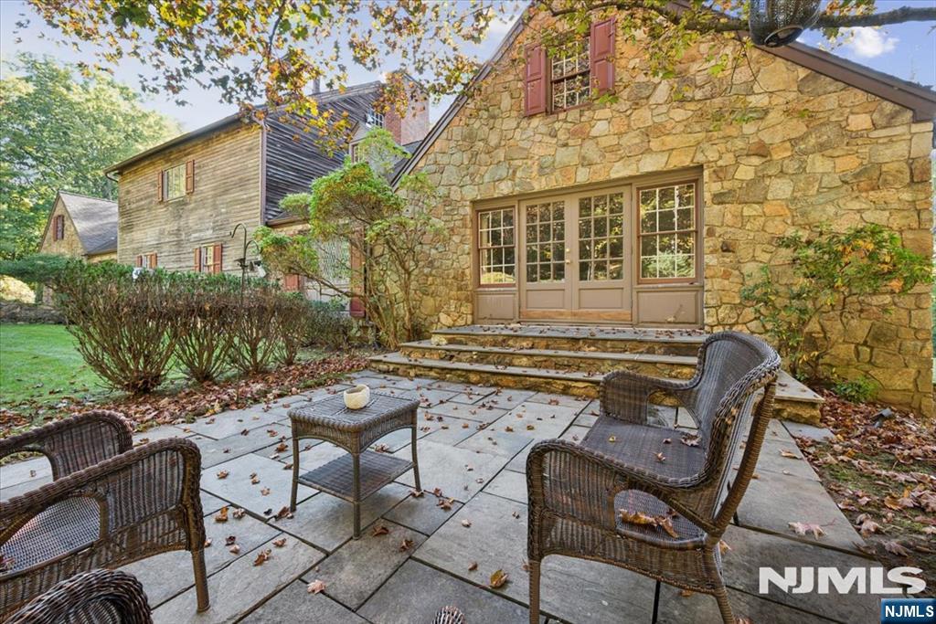 568 Waterloo Road Property Photo 38