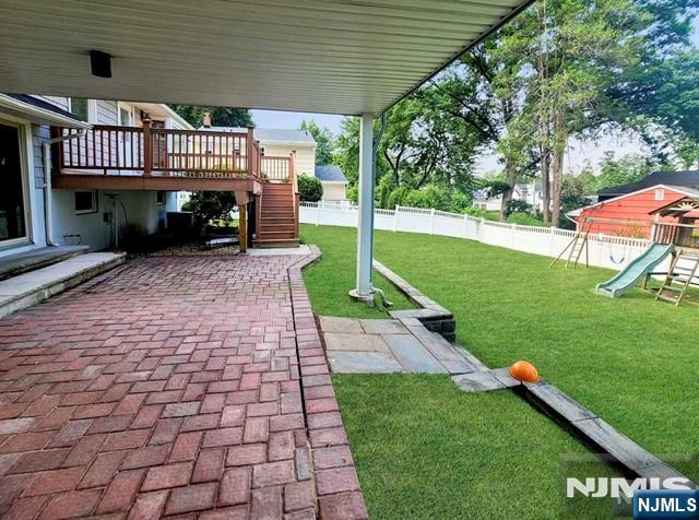 14 Cedar Street Property Photo 28