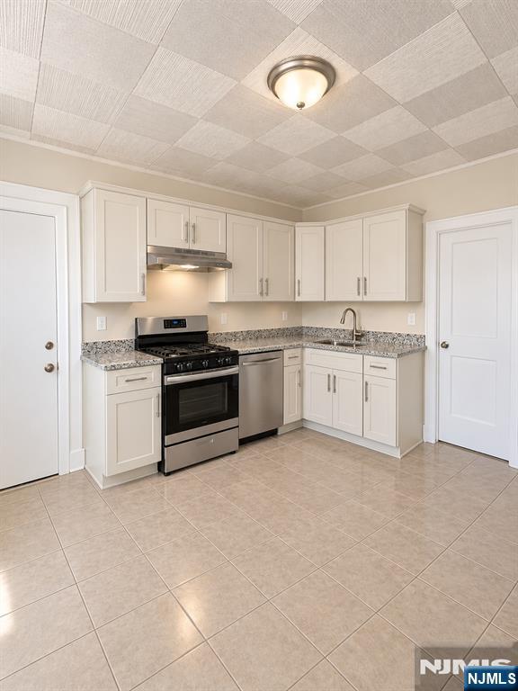 380 Harrison Avenue 2R Property Photo 1