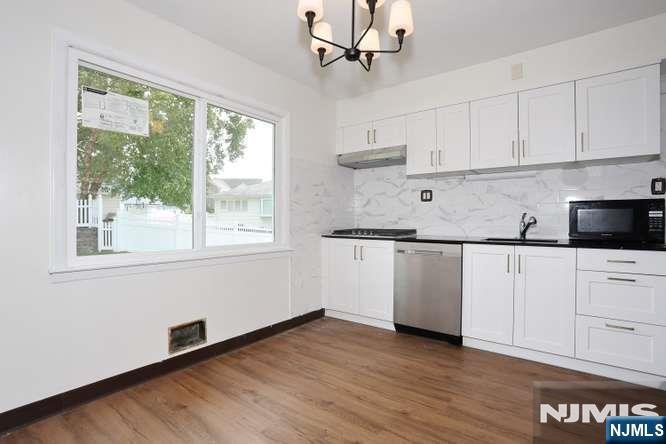 7-32 Richard Street Property Photo 10