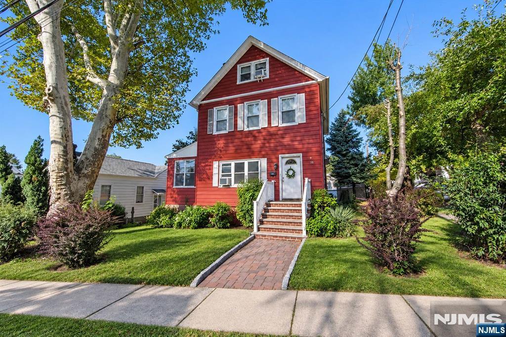 46 Laurel Street Property Photo 1