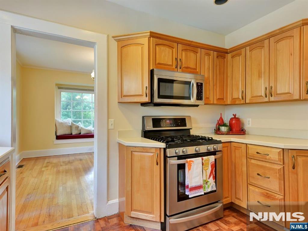 69 Watchung Avenue 1 Property Photo 10