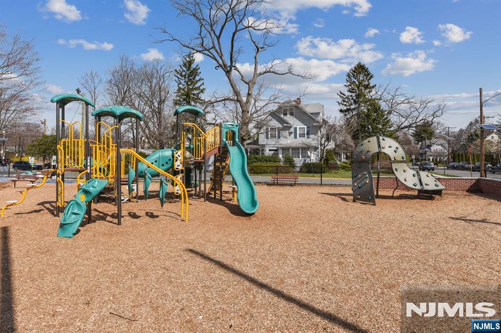 69 Watchung Avenue 1 Property Photo 27
