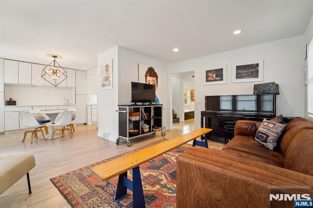 120 Gordon Avenue Property Photo 3