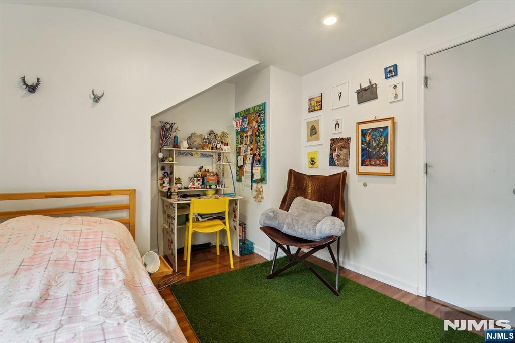 120 Gordon Avenue Property Photo 15